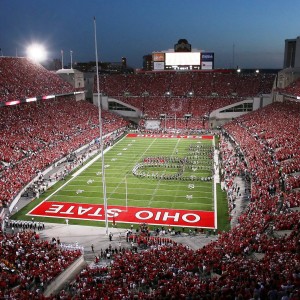 爱游戏平台-篮球明星公益篮球赛引发社会高度关注，篮球公益广告语