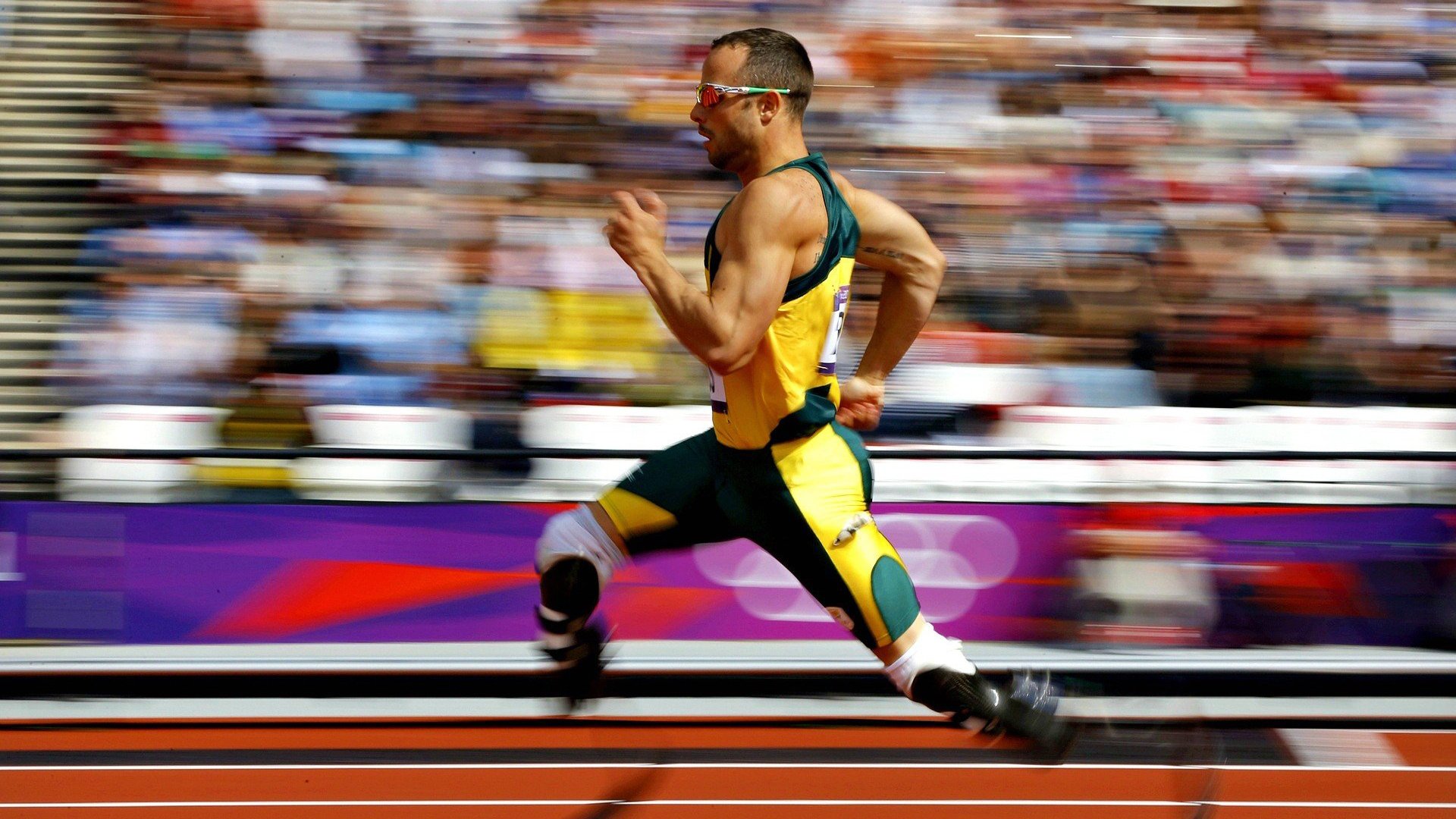 以“体育+科技”为核心的多场特色篮球交流活动举行，体育比赛中的科技