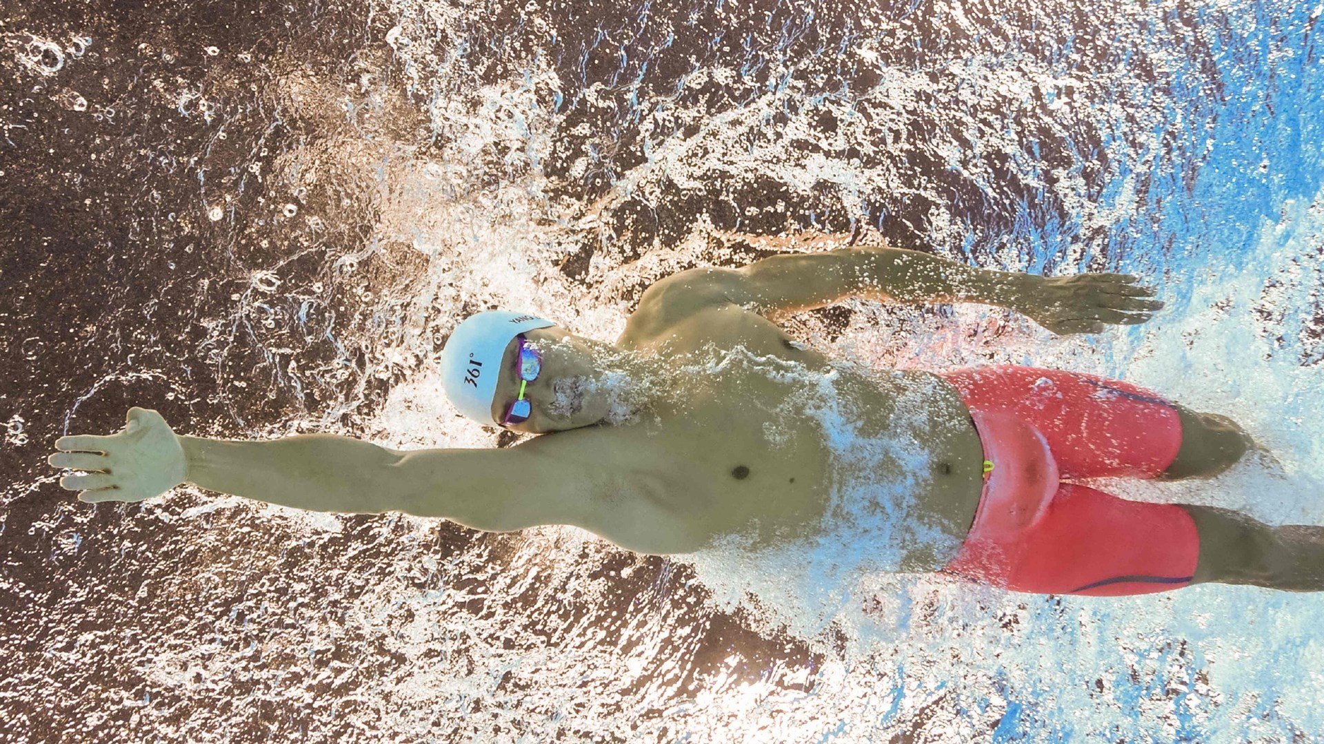 球迷自制“燃爆”视频：最感人、最激燃的比赛剪辑合集，球赛励志短视频